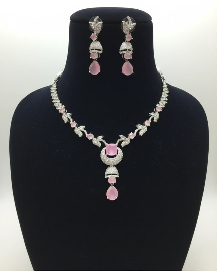 Symphony Gold Jewellery Set Earrings Necklace Zestro