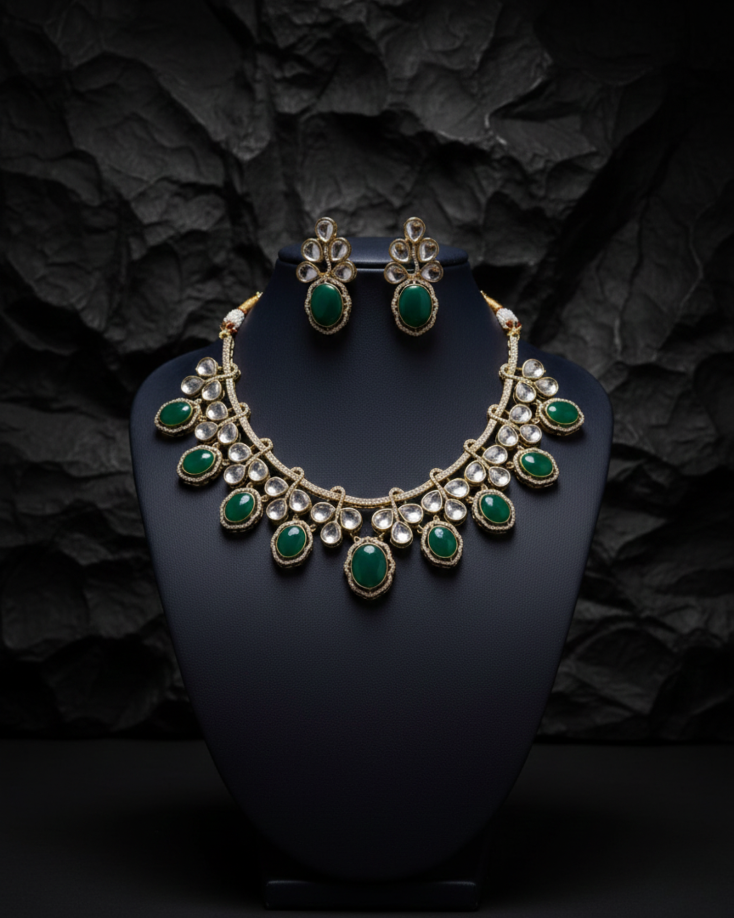 Tavira Emerald Teardrop Set