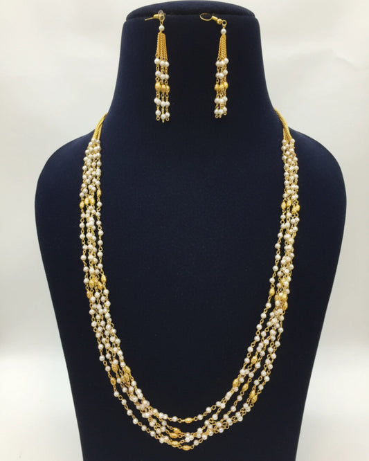 Tricolour Pearl Mala Zestro