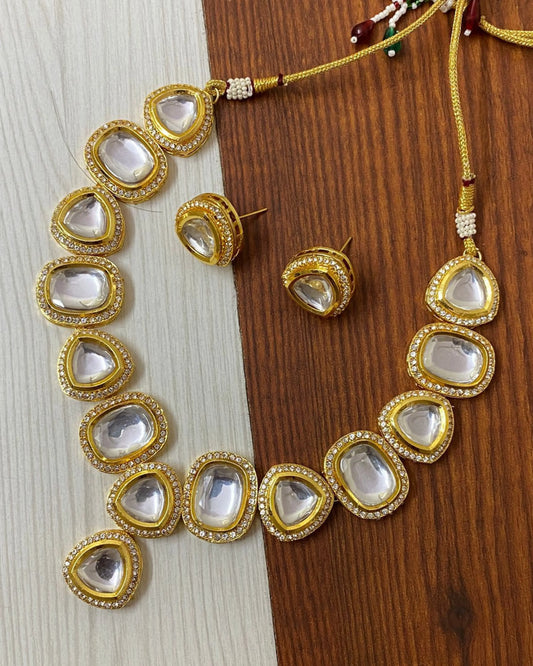 Uncut Kundan Necklace Zestro
