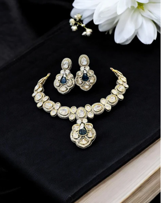 Vanshi Kundan Necklace Set