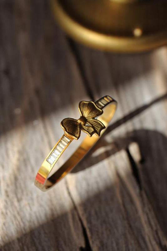 Bella Bow Bracelet