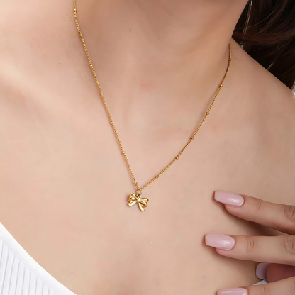 Bella Bow Necklace