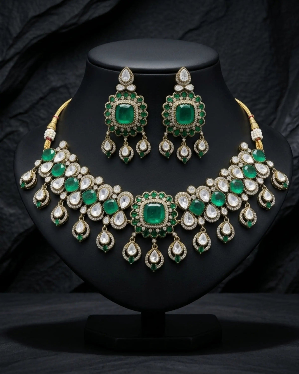 Devshree Royal Choker Set Zestro