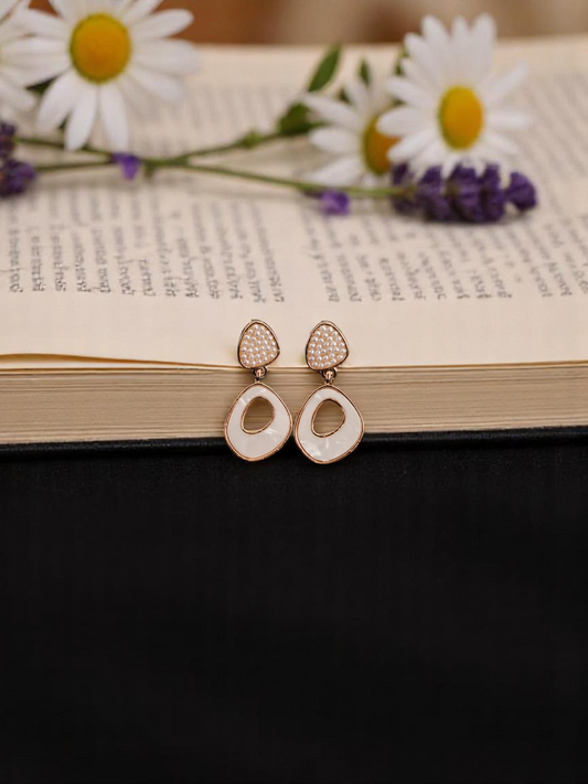 Elara Earrings
