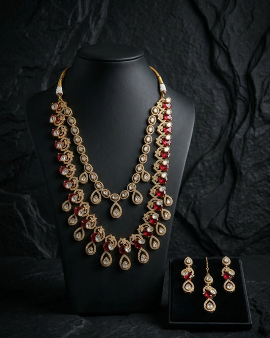 Sunehri Teardrop Kundan Set Zestro