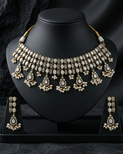 Adaa Kundan Choker