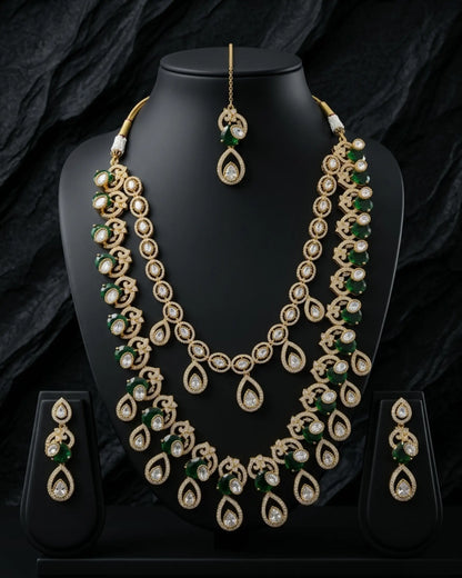 Sunehri Teardrop Kundan Set Zestro