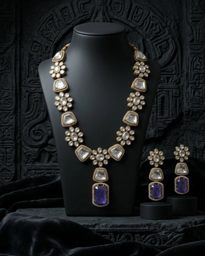 Noor-e-Raag Kundan Set Zestro