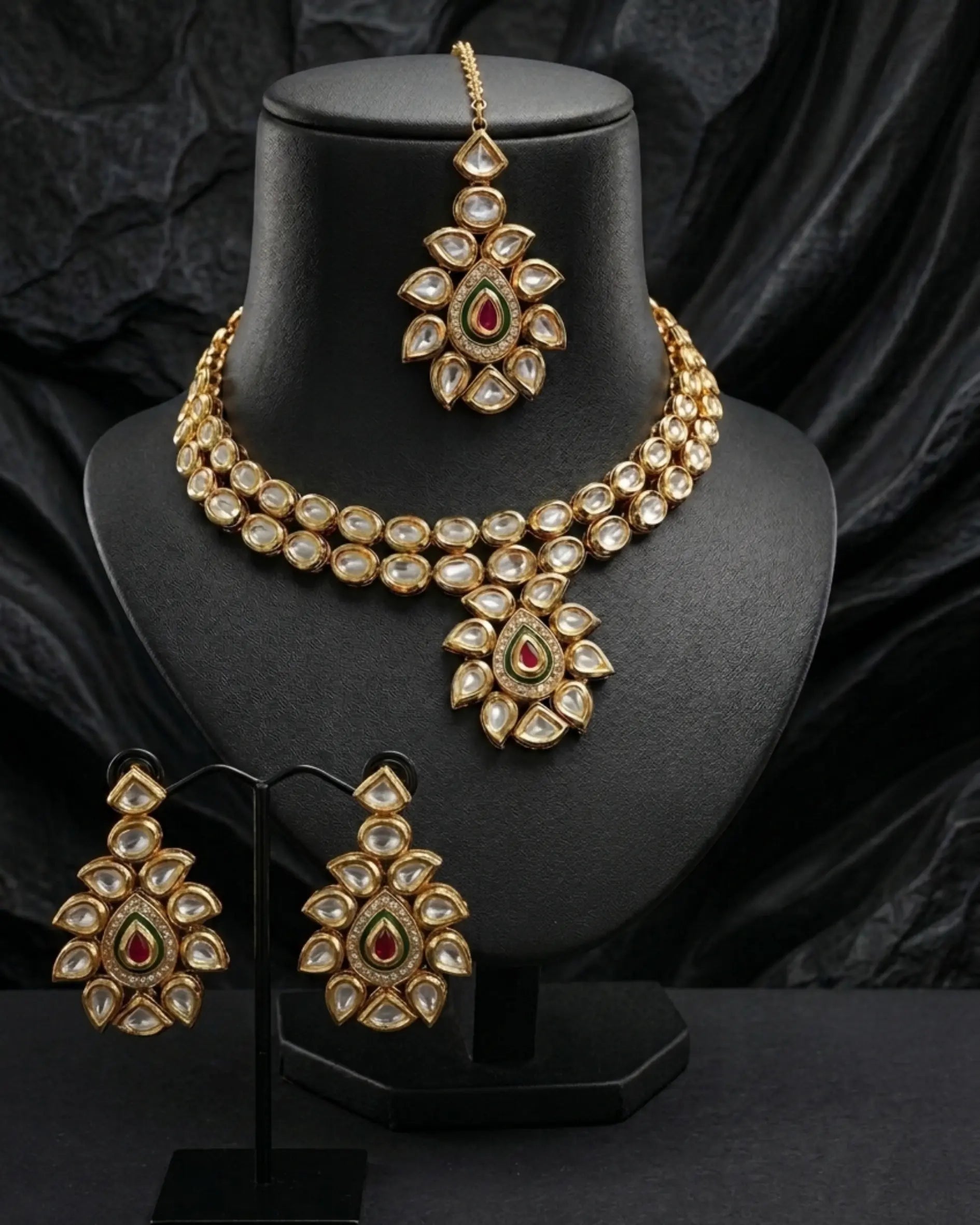 Padmika Kundan Necklace Set Zestro