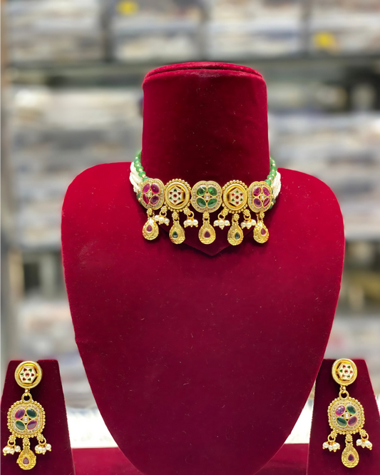 Multi-Stone Kundan Choker