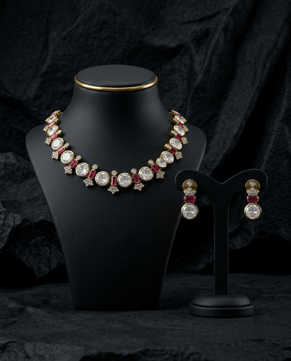 Navira Luxe Necklace Set