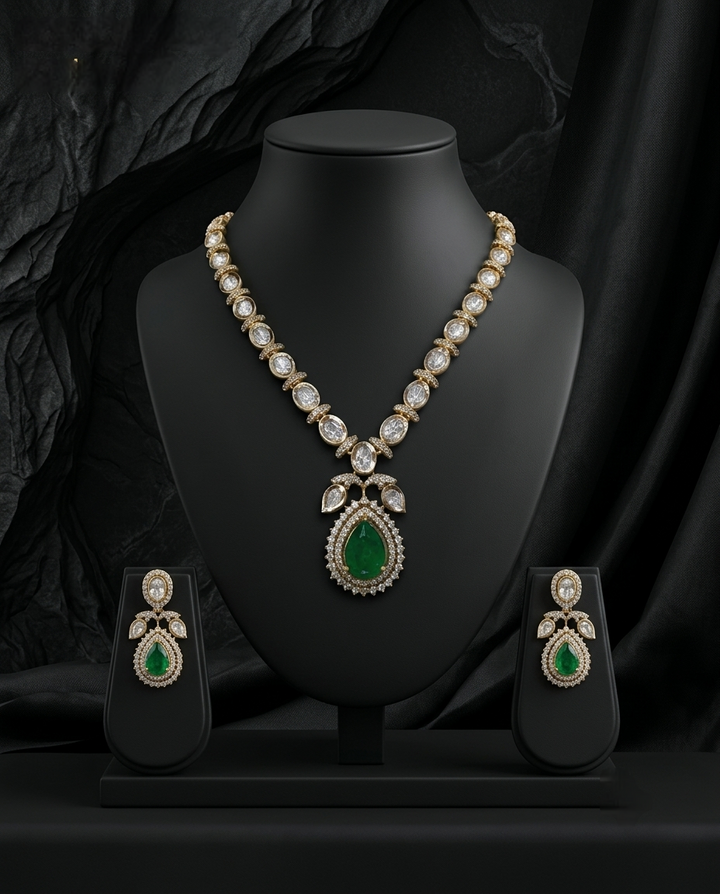 Aaradhya Teardrop Necklace Set