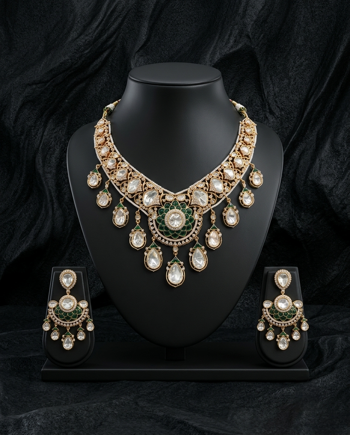 Vihana Kundan Bridal Set
