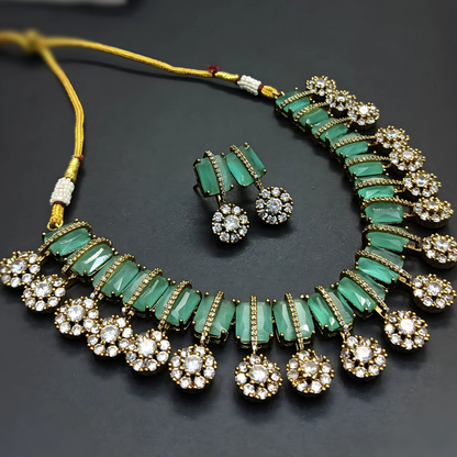 Royale Spectrum Necklace Set